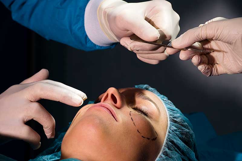 Botched-cosmetic-surgery-case